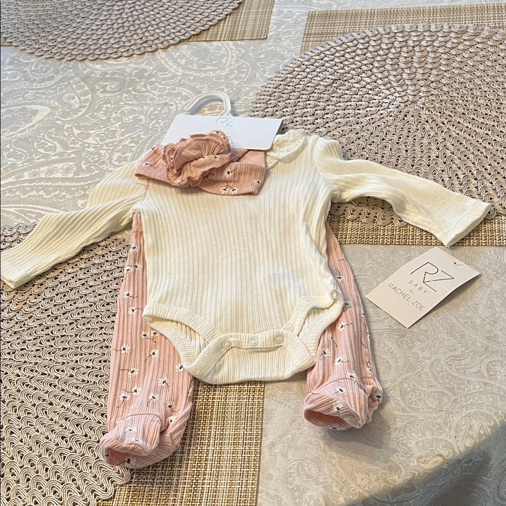 Rachel Zoe Cream and Pink Star Bodysuit Size 0-3 mos. NWT!